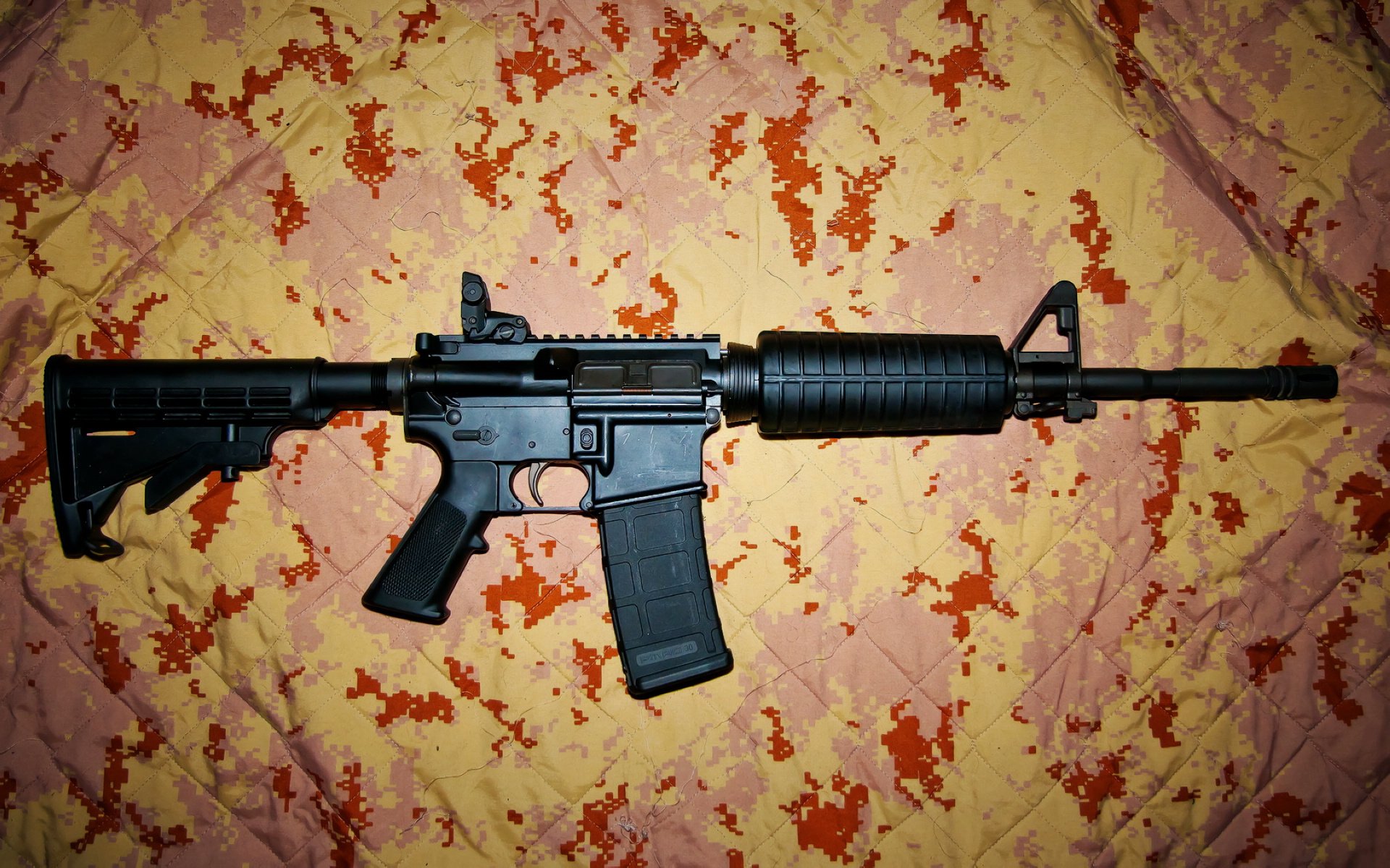 九游下载官方正版-在2019年总决赛第六场，库里一人拿下23分，关键时刻多次砍下关键三分，助勇士夺冠