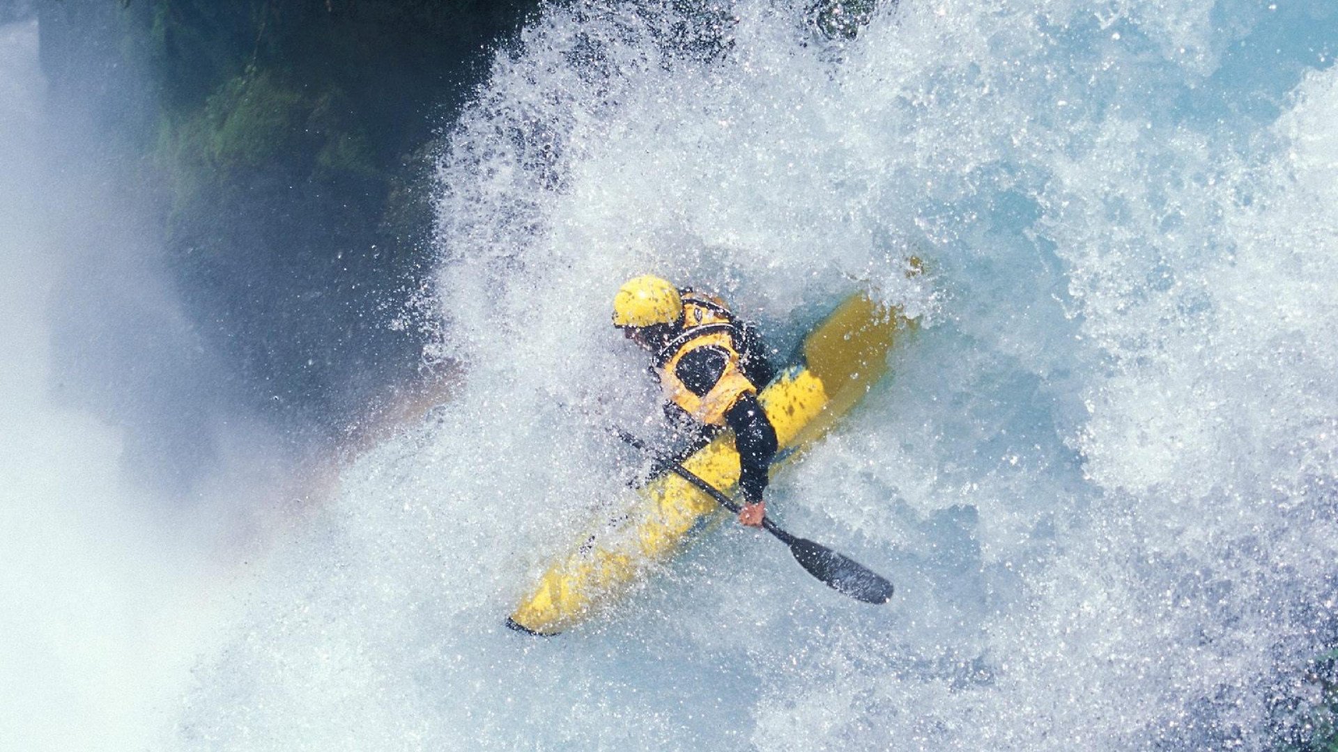 九游电子竞技-勇士外线投篮回暖连续命中关键三分,勇士内线被打爆了