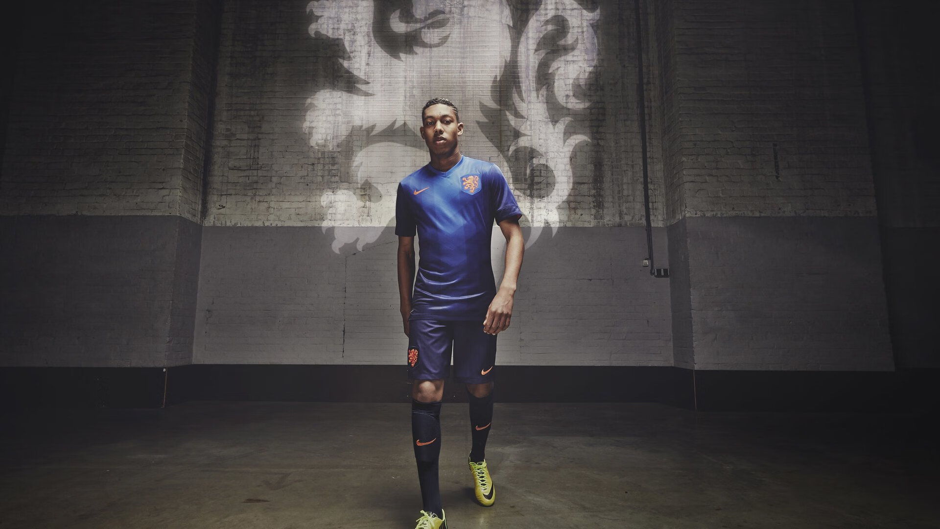 九游电竞-新西兰全黑队的世界级球员引领橄榄球锦标赛的潮流，新西兰橄榄球队名单